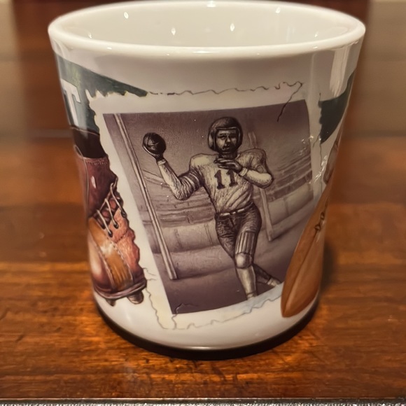 Dartmouth 1994 never used 🏈 mug - Picture 3 of 7